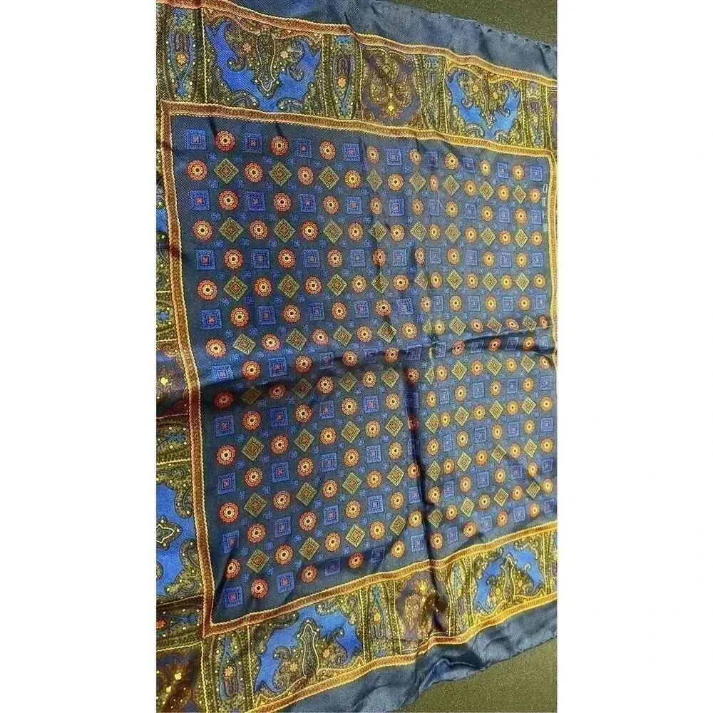 Vintage Marshall Fields Womens Blue Geometric Made in Italy All Silk Scarf NWT